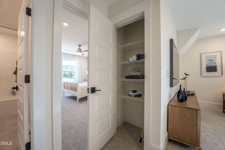 25 HHHunt Homes - Chatham- Hall Closet 25 HHHunt Homes - Chatham- Hall Closet