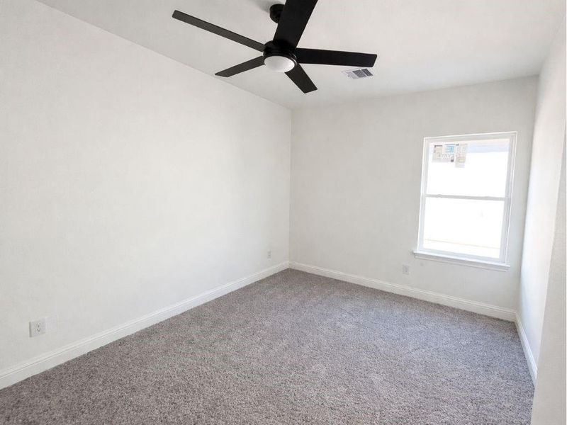 Spacious, unfurnished interior of a new home in , Splendora (Image 6).