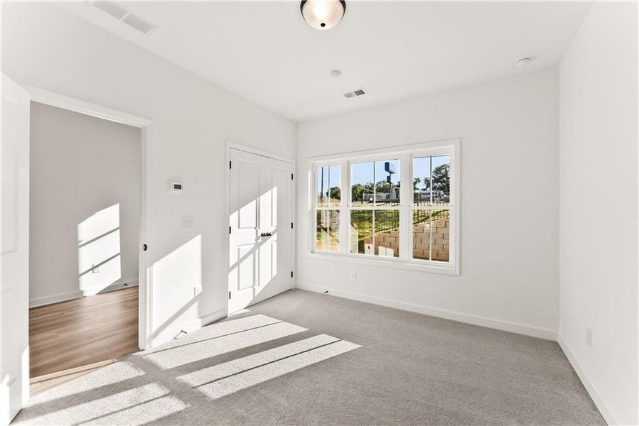 Spacious, unfurnished interior of a new home in East Park Village, Kennesaw (Image 37). Spacious, unfurnished interior of a new home in East Park Village, Kennesaw (Image 37).
