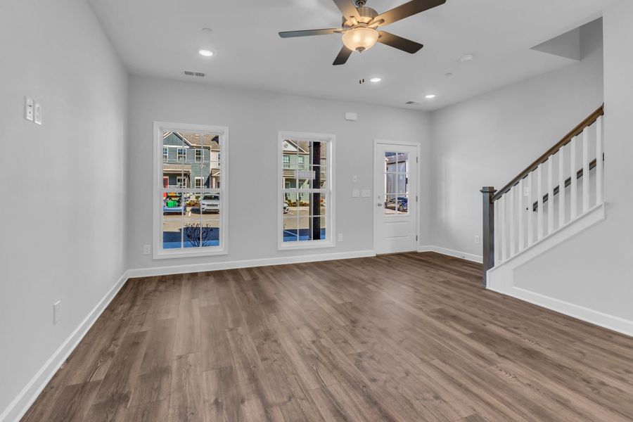Spacious, unfurnished interior of a new home in Oxford Station, Gallatin (Image 14). Spacious, unfurnished interior of a new home in Oxford Station, Gallatin (Image 14).