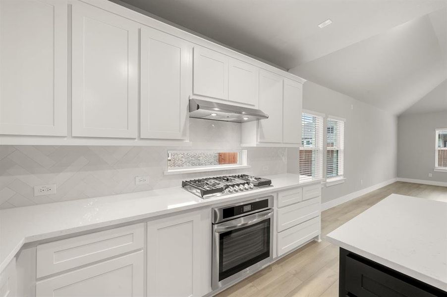 Furnished interior view inside a new home in Llano Springs, Fort Worth (Image 11).