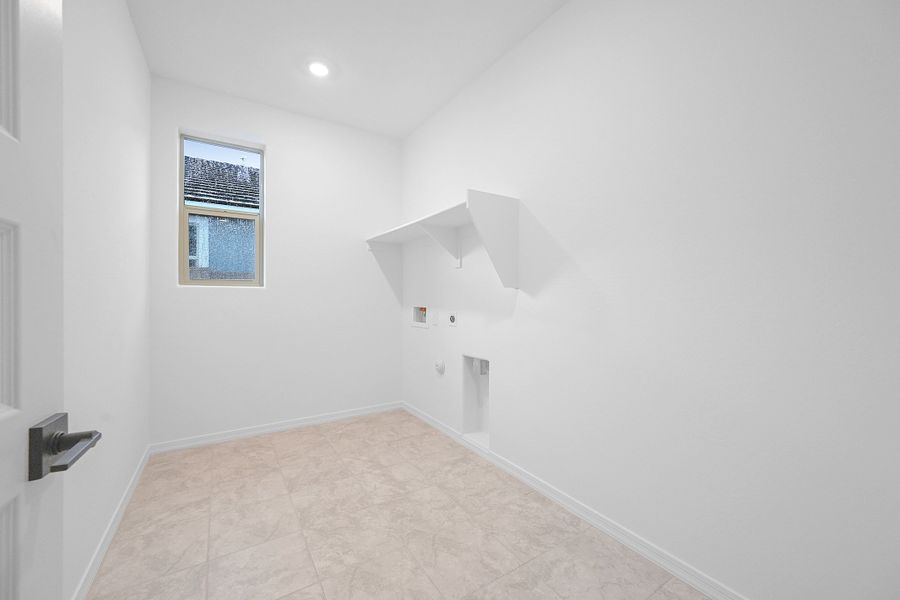 Representative unfurnished interior of a home built from the Origin by Taylor Morrison in Artisan at Asante Encore Collection, Surprise (Image 26). Representative unfurnished interior of a home built from the Origin by Taylor Morrison in Artisan at Asante Encore Collection, Surprise (Image 26).