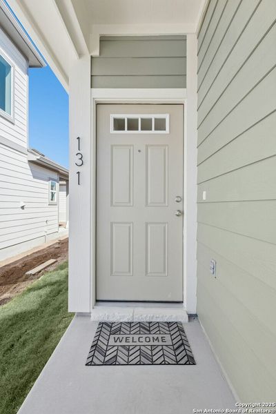 Exterior details and patio area of a home in Mayfair, New Braunfels (Image 23).