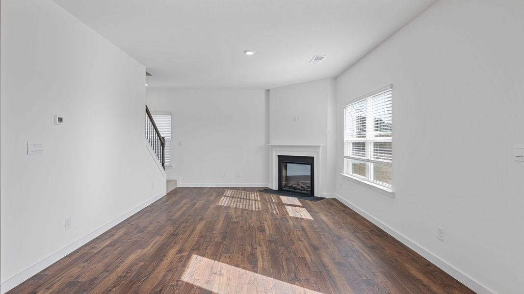 Spacious, unfurnished interior of a new home in Hillcrest Landing, McDonald (Image 15).