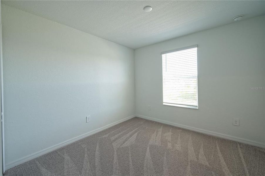 Spacious, unfurnished interior of a new home in , Bradenton (Image 23).