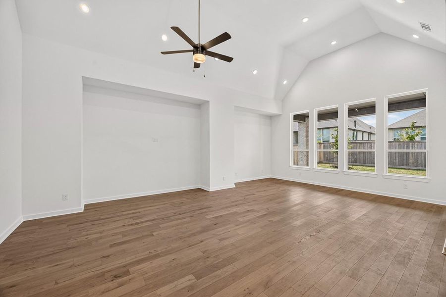 Spacious, unfurnished interior of a new home in Kresston, Montgomery (Image 22). Spacious, unfurnished interior of a new home in Kresston, Montgomery (Image 22).