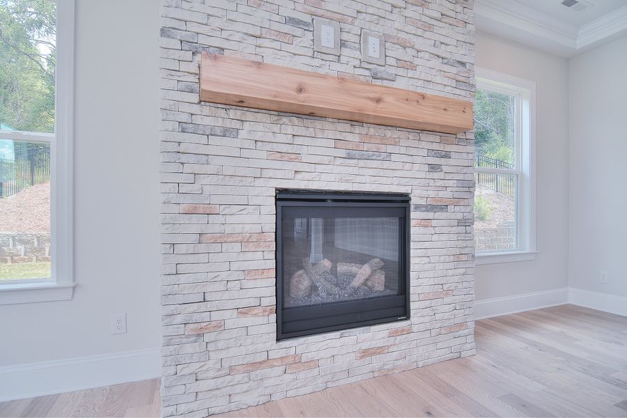 Representative interior finishes for a home built from the St Andrews by Greybrook Homes in Edmunds Farm, Clover (Image 17).