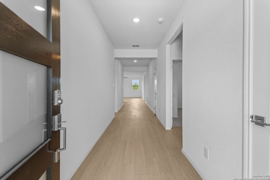 Image 92 of a home in Horizon Pointe.