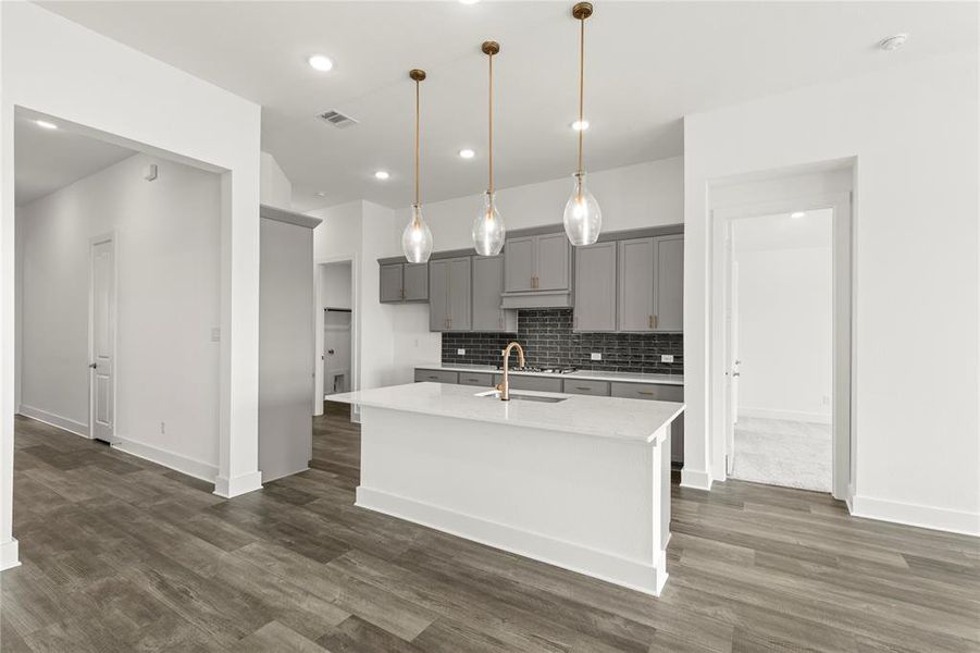 13. 7121 Dragonfly - Kitchen (2) 13. 7121 Dragonfly - Kitchen (2)