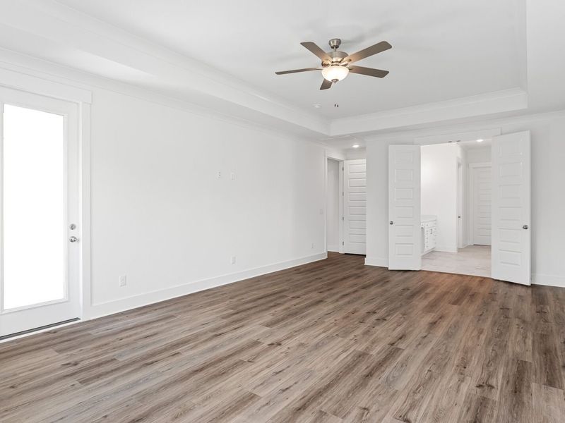 Spacious, unfurnished interior of a new home in Shelton Square, Murfreesboro (Image 54).