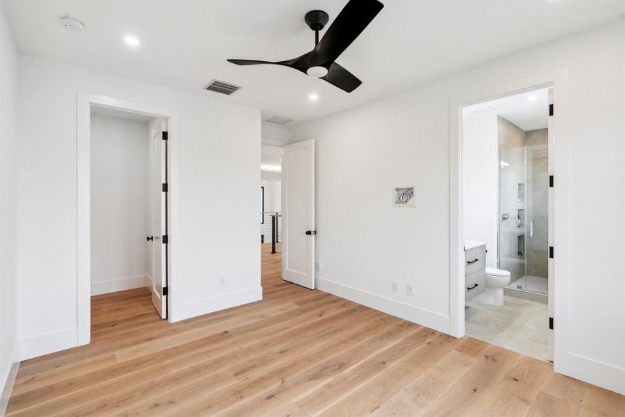 Image 51 of a home in .