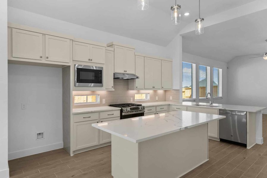 Furnished interior view inside a new home in Attwater, Waller (Image 6).