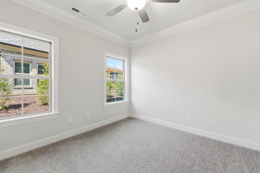 Spacious, unfurnished interior of a new home in Weybridge, Burlington (Image 60).