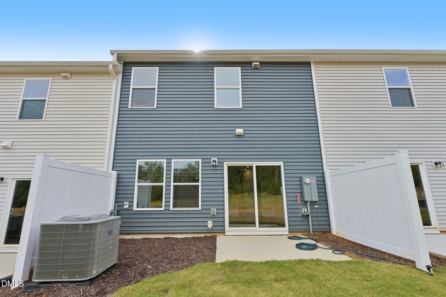 44-web-or-mls-Raleigh - Oakwood Townes - 44-web-or-mls-Raleigh - Oakwood Townes -