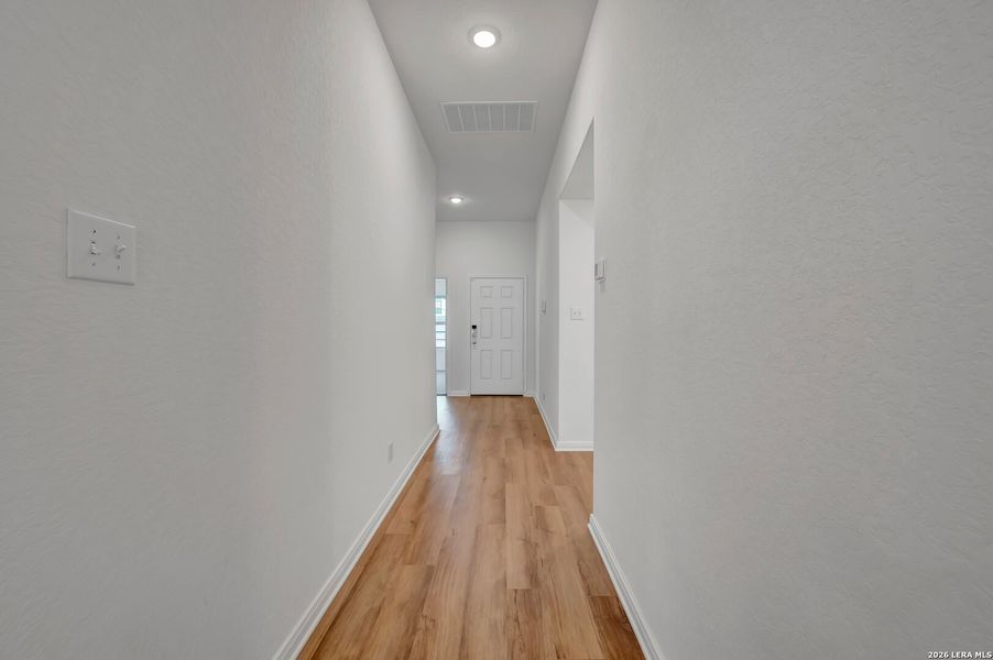 Spacious, unfurnished interior of a new home in Agave, San Antonio (Image 13). Spacious, unfurnished interior of a new home in Agave, San Antonio (Image 13).
