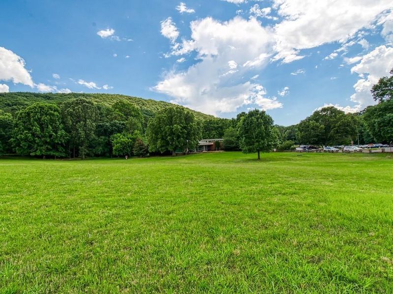 Natural landscape and outdoor views near Townes at South Main in Kennesaw (Image 17).