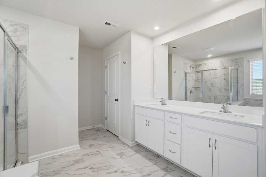 Furnished interior view inside a new home in Waxhaw Landing, Monroe (Image 9).
