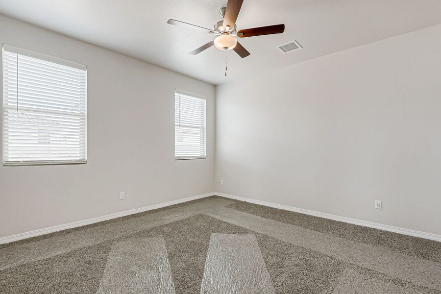 Representative unfurnished interior of a home built from the Desert Willow by View Homes in Paseos Del Este, Horizon City (Image 35). Representative unfurnished interior of a home built from the Desert Willow by View Homes in Paseos Del Este, Horizon City (Image 35).