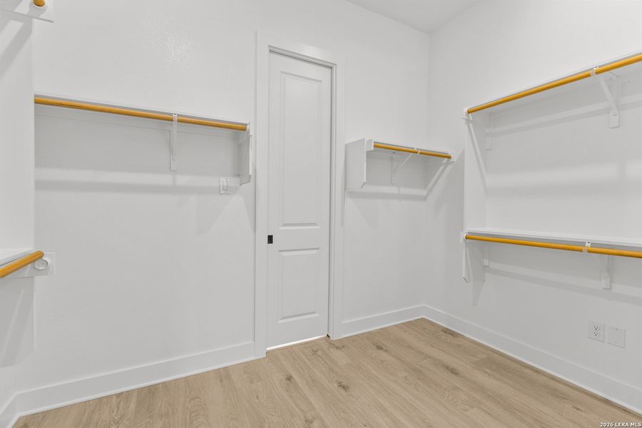 Spacious, unfurnished interior of a new home in , La Vernia (Image 22). Spacious, unfurnished interior of a new home in , La Vernia (Image 22).
