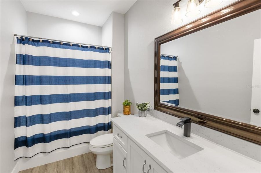 Furnished interior view inside a new home in , Florahome (Image 31).