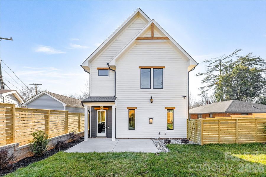 Image 30 of a home in . Image 30 of a home in .