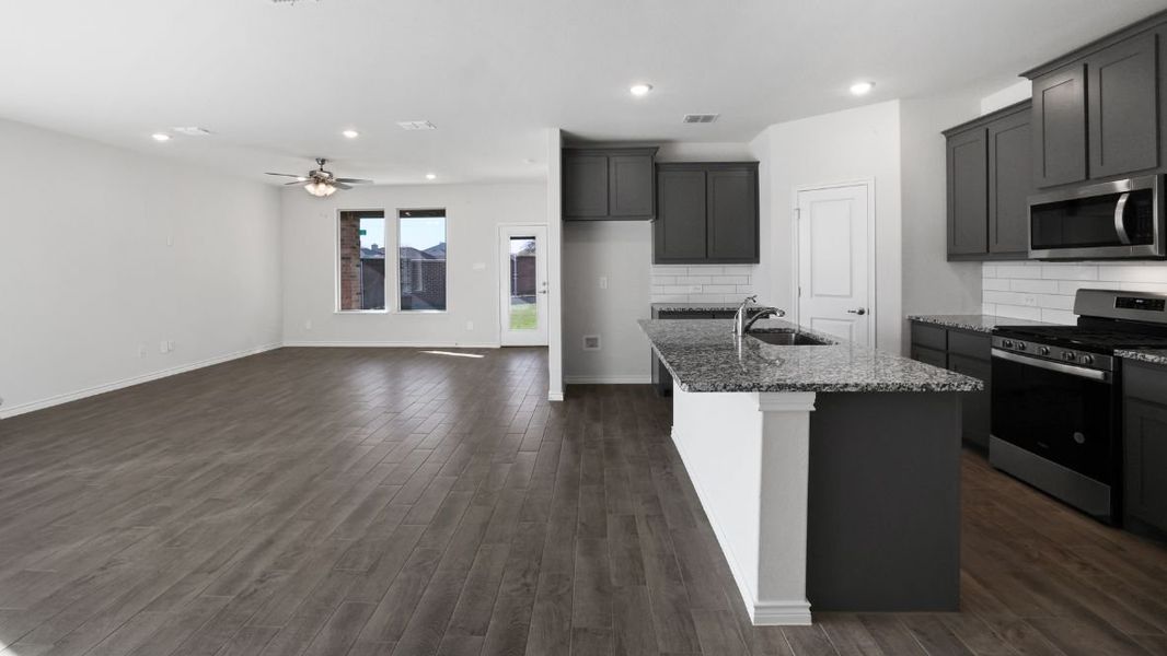 Representative furnished interior of a home built from the Perry by D.R. Horton in Augusta Square, Fort Worth (Image 3). Representative furnished interior of a home built from the Perry by D.R. Horton in Augusta Square, Fort Worth (Image 3).