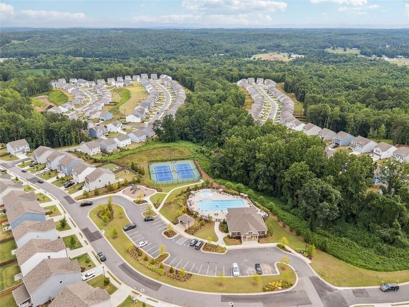Image 29 of a home in Etowah Preserve.