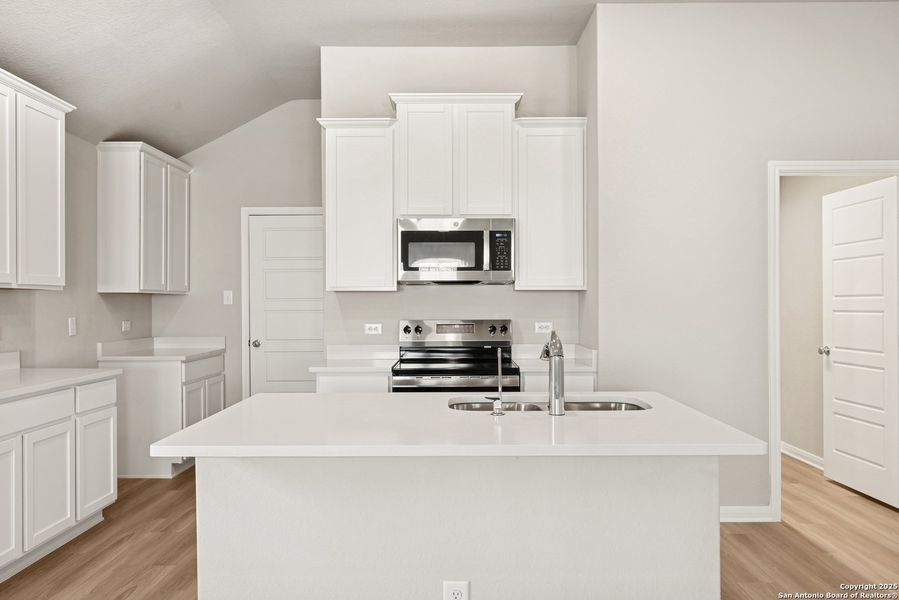 Furnished interior view inside a new home in Greenspoint Heights, Seguin (Image 13).
