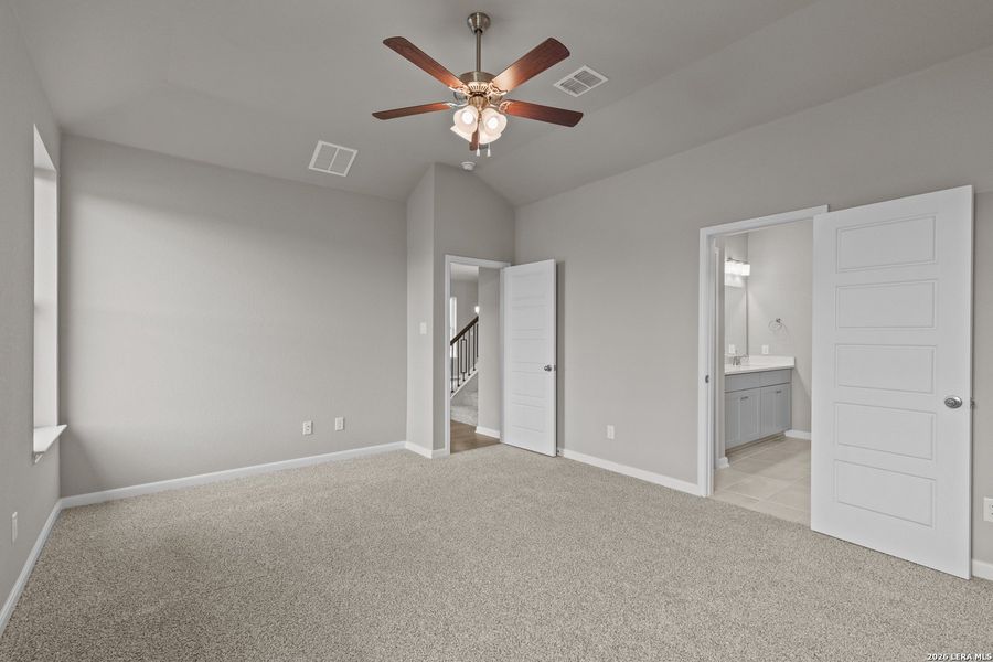 Spacious, unfurnished interior of a new home in Morgan Meadows, San Antonio (Image 5).