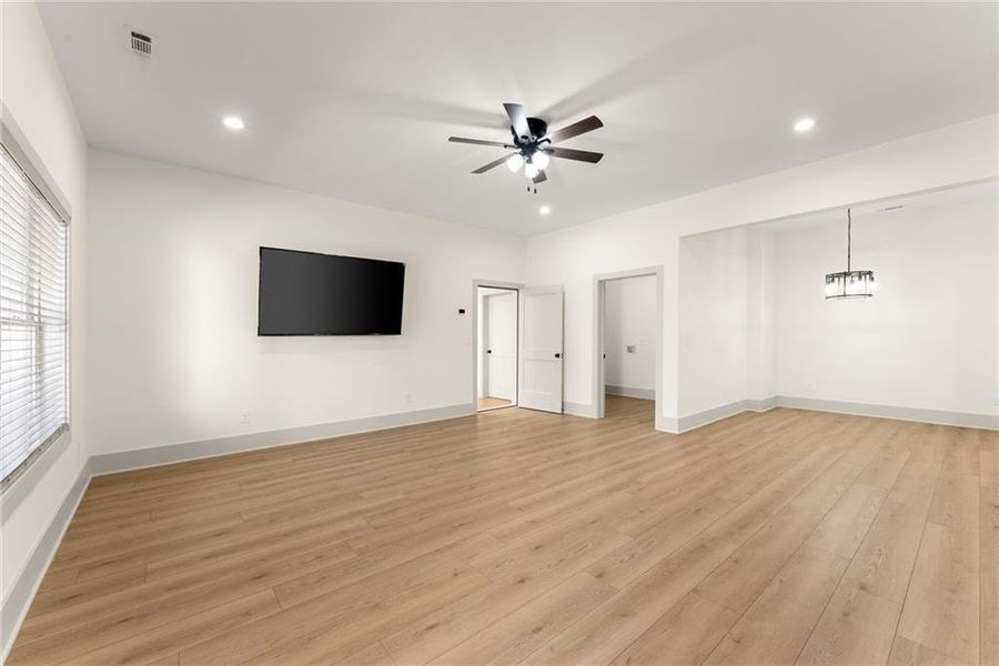 Spacious, unfurnished interior of a new home in , Cleveland (Image 25).