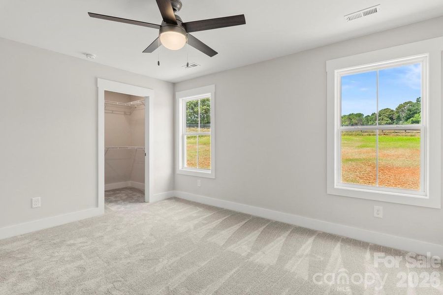 Spacious, unfurnished interior of a new home in , Lincolnton (Image 43).