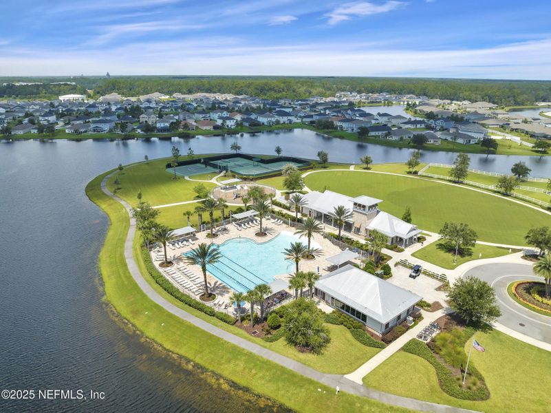 Community amenities in The Preserve at Bannon Lakes, St. Augustine (Image 12).