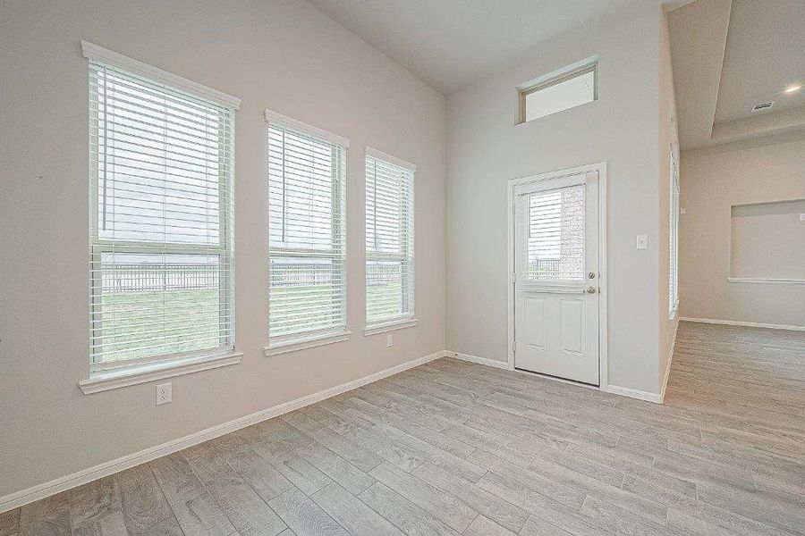Spacious, unfurnished interior of a new home in Grand Magnolia, Magnolia (Image 33).