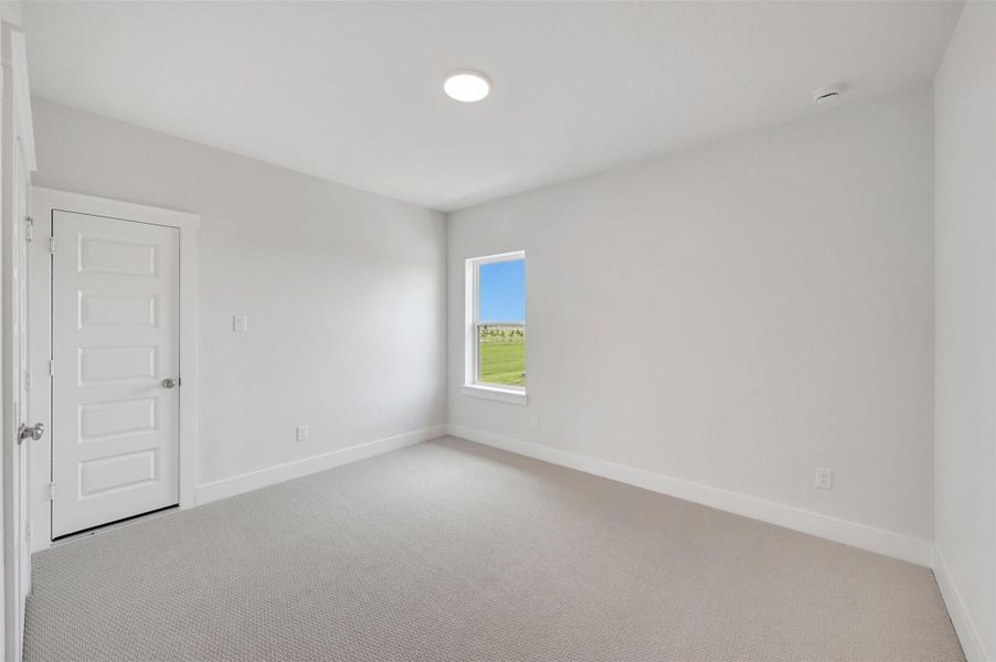 Spacious, unfurnished interior of a new home in Elyson - Reserve Collection, Katy (Image 22).