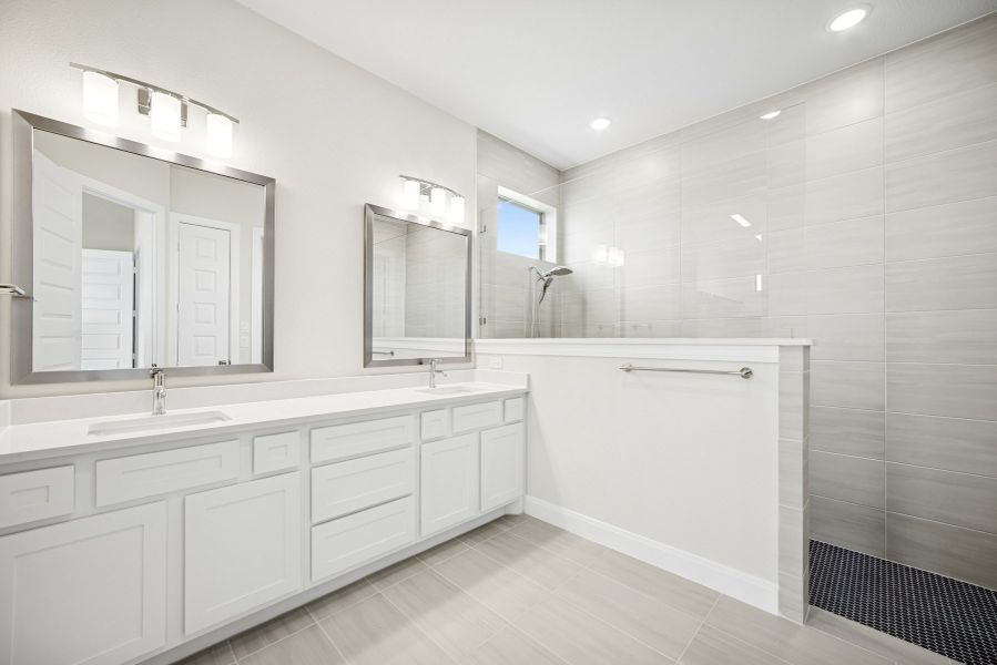 Representative furnished interior of a home built from the The Juno by David Weekley Homes in Terraces – Classics, Rockwall (Image 4).