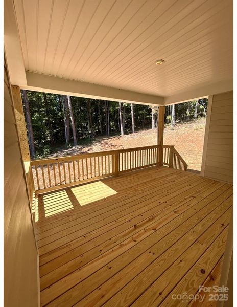 Image 24 of a home in Crystal Village.