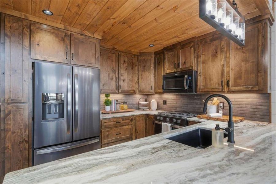 Furnished interior view inside a new home in , Blue Ridge (Image 5).
