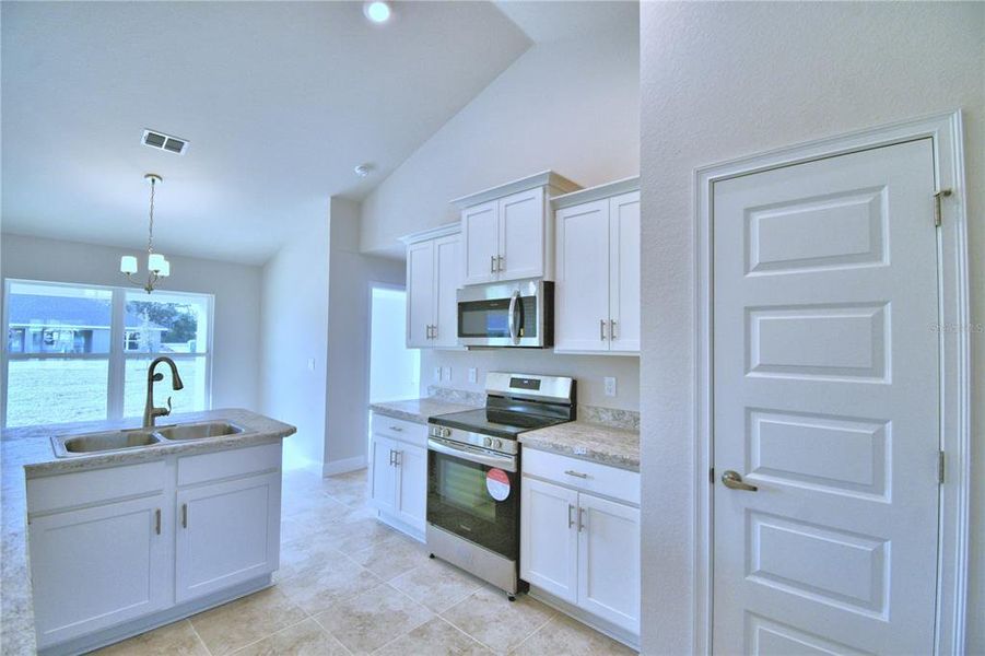Furnished interior view inside a new home in Cadence Crossing, Auburndale (Image 10).