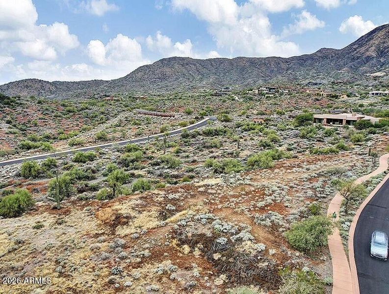 18b487a4f8914634497da48bc0608148-uncropp