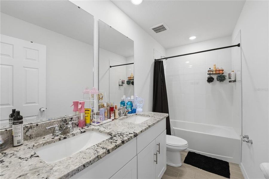 Furnished interior view inside a new home in , Davenport (Image 17).