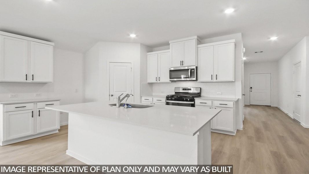 Furnished interior view inside a new home in Medina, Dayton (Image 5).