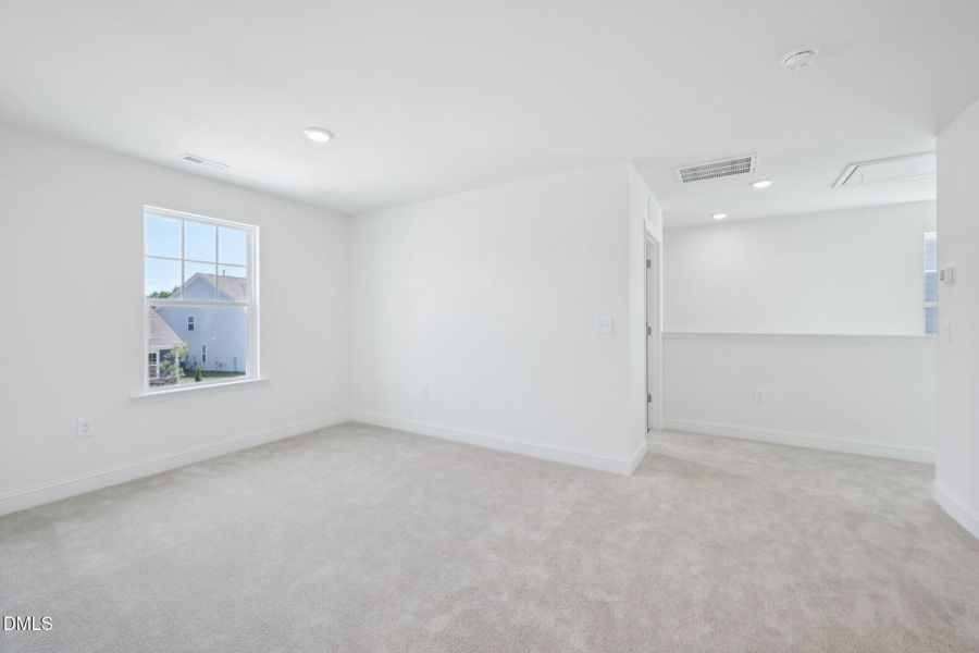 32-web-or-mls-Willow Cameron Wy-3004-030