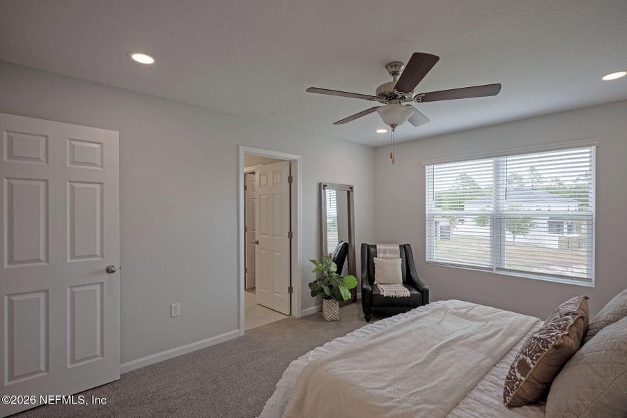 Furnished interior view inside a new home in , Jacksonville (Image 28).