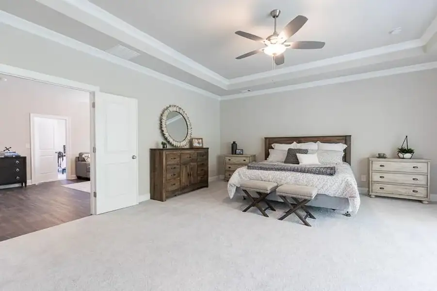 Furnished interior view inside a new home in Aberdeen, Hoschton (Image 8).