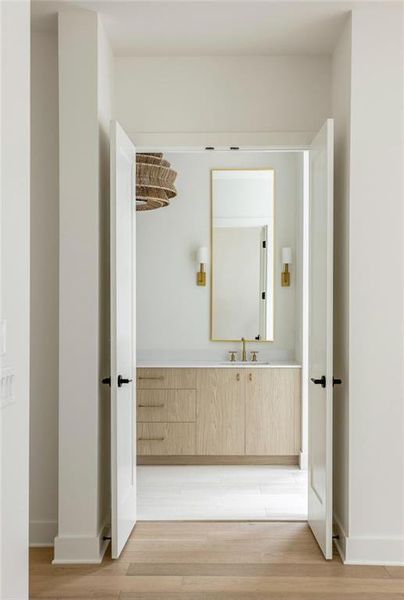 Image 32 of a home in .