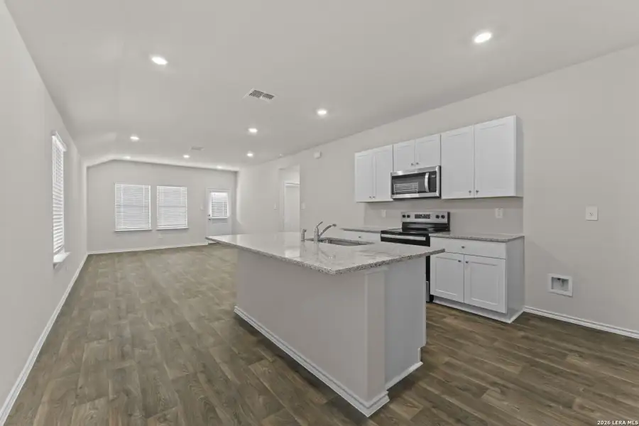 Furnished interior view inside a new home in Laurel Vistas, San Antonio (Image 8). Furnished interior view inside a new home in Laurel Vistas, San Antonio (Image 8).