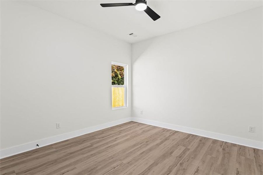 Spacious, unfurnished interior of a new home in , Gainesville (Image 67).