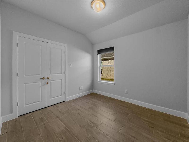 Spacious, unfurnished interior of a new home in , Anna (Image 16).