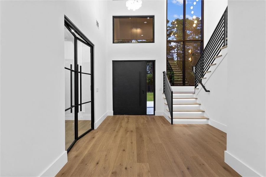 Spacious, unfurnished interior of a new home in , Sugar Hill (Image 95).