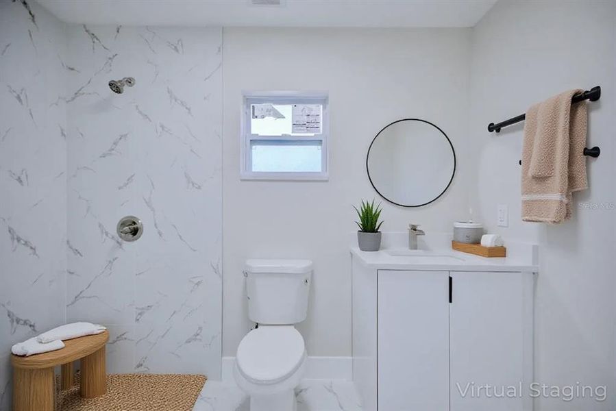 Furnished interior view inside a new home in , Avon Park (Image 11).